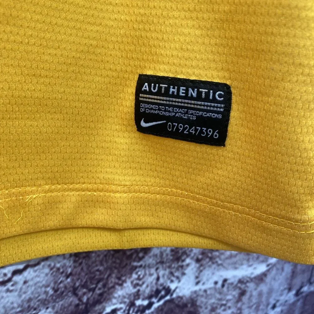 Celtic FC Jersey Mens Small Nike Football Club Shirt 2013 2014 Away Scottish The - Picture 3 of 10